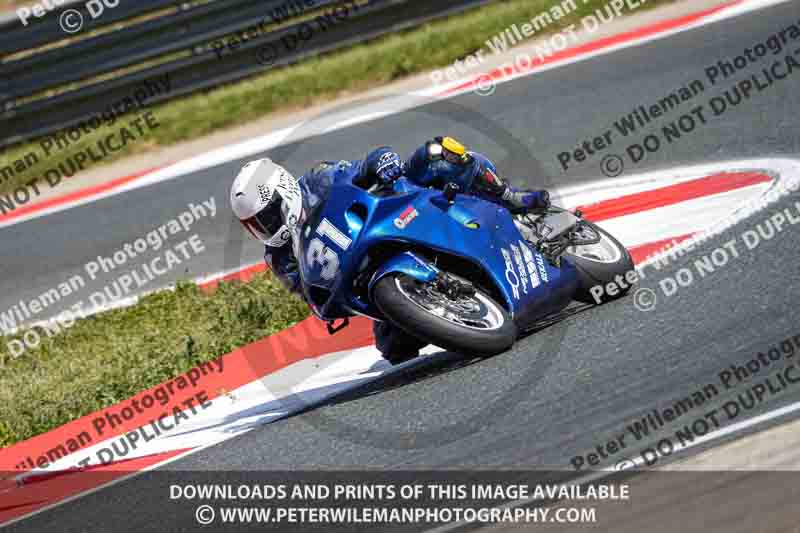 cadwell no limits trackday;cadwell park;cadwell park photographs;cadwell trackday photographs;enduro digital images;event digital images;eventdigitalimages;navarra;no limits trackdays;peter wileman photography;racing digital images;trackday digital images;trackday photos